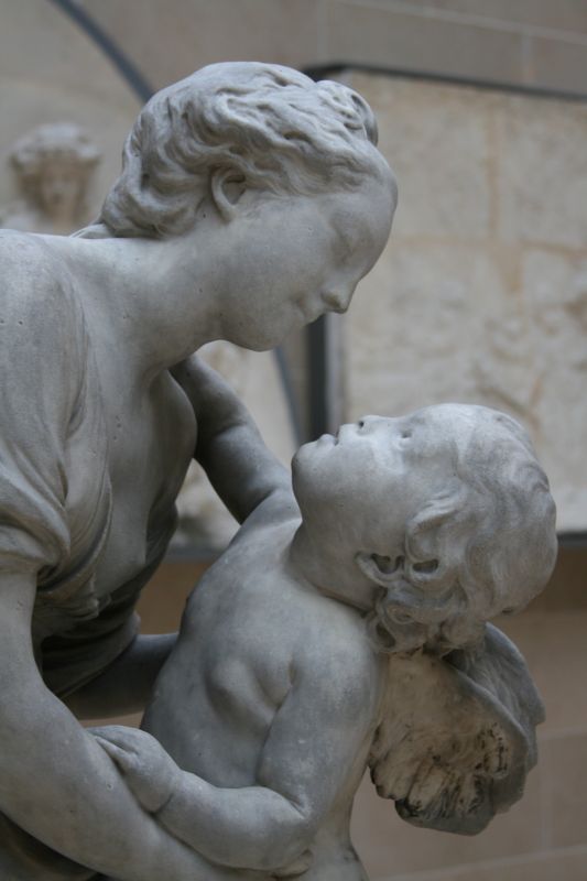 Jean-Baptiste Pigalle: L'Amour embrassant l'Amitié