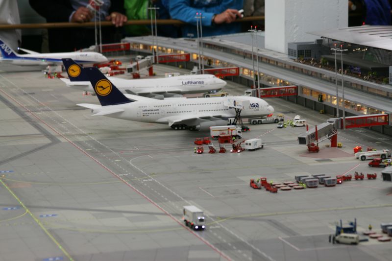 Simulation und Eigeninterpretation des Hamburger Flughafens. Die Sektion ist keine direkt Kopie des örtlichen Flughafens.