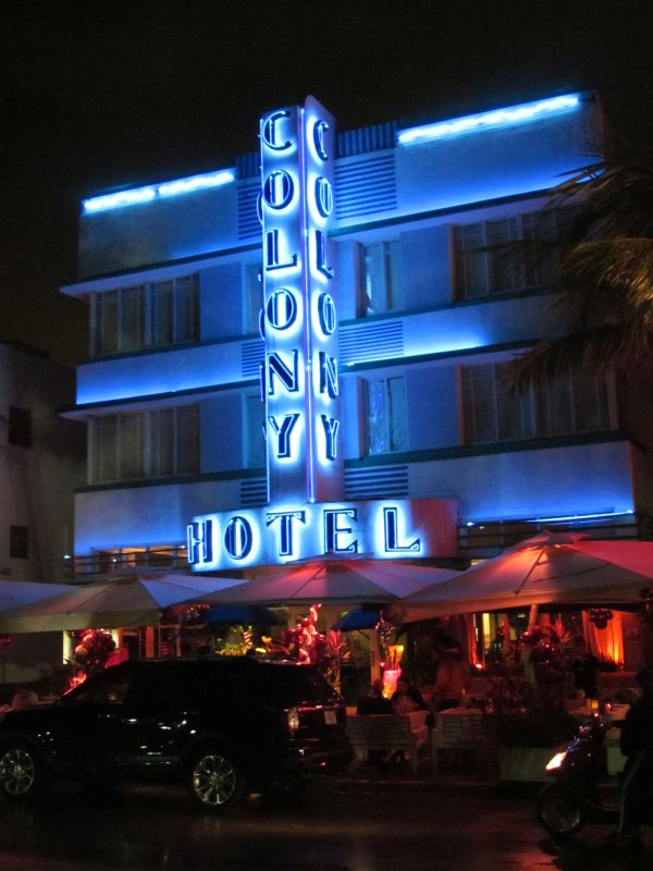 Colony Hotel am Ocean Drive in Miami Beach