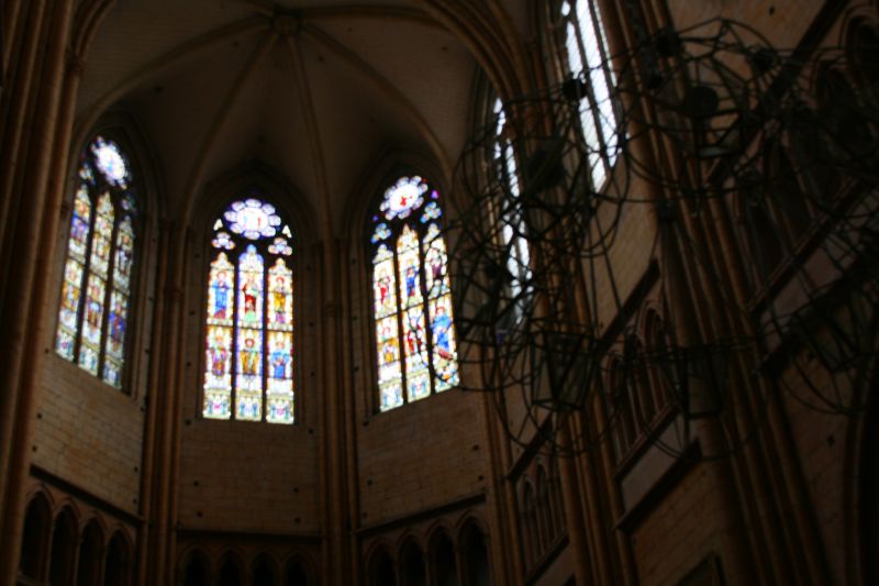 Gotische Fenster der Kathedrale Saint Bénigne