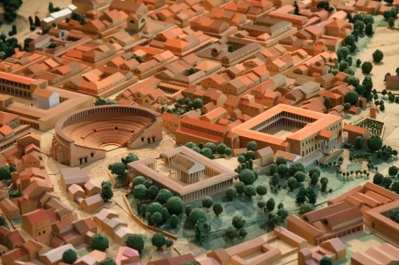 Holzmodell mit Blick& auf Forum, Römischem Theater und dem Tempelbezirk von& Augusta Raurica