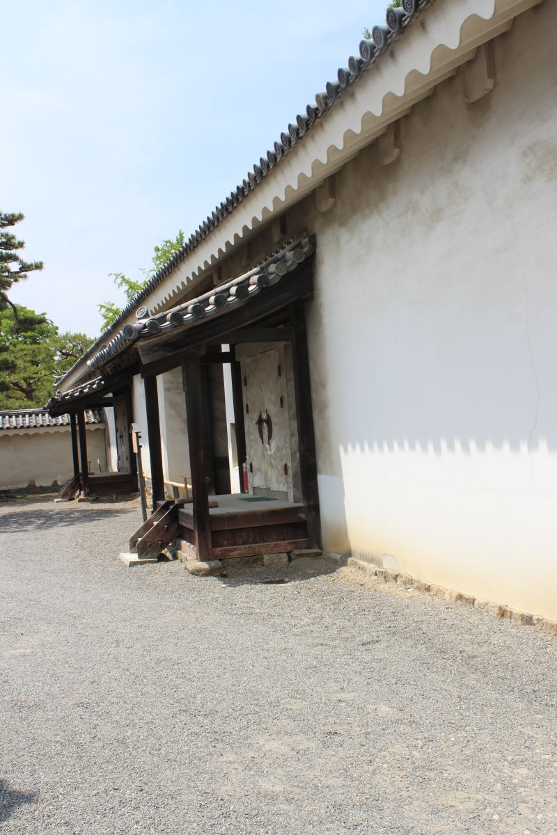 Nijō Castle storage buildings