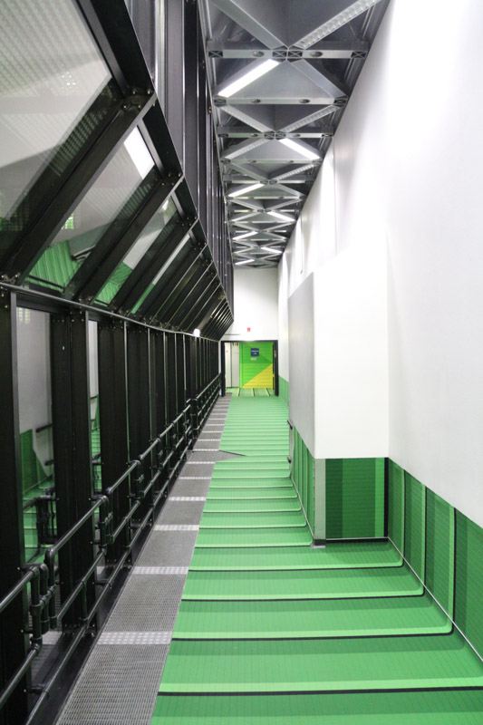 Green corridors of the University Hospital RWTH Aachen at night