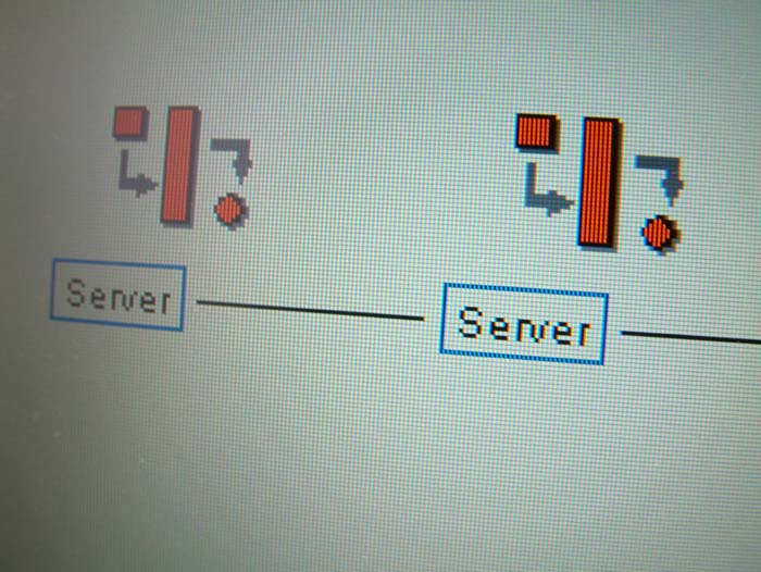 Zwei Grafiken aus der Arena Simulationssoftware