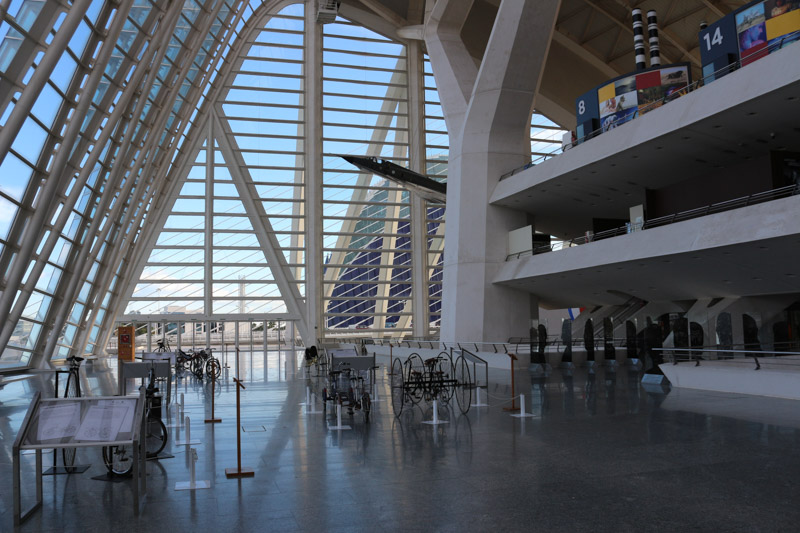 Inside of& El Museu de les Ciències Príncipe Felipe