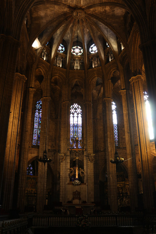 Innenansicht der gotischen Kathedrale von Barcelona