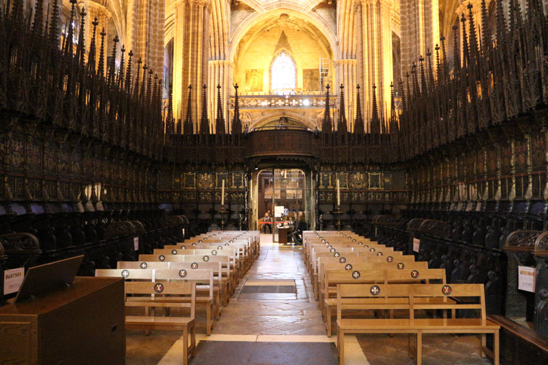 Innenansicht der gotischen Kathedrale von Barcelona