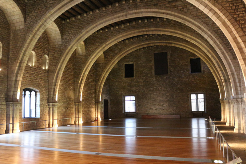 Das Historische Museum der Stadt Barcelona (Katalanisch Museu d'Història de Barcelona, MUHBA) an& der& Plaça del Rei