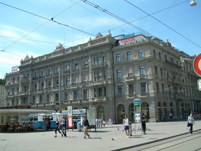 Das Hauptgebäude der Credit Suisse in Zürich