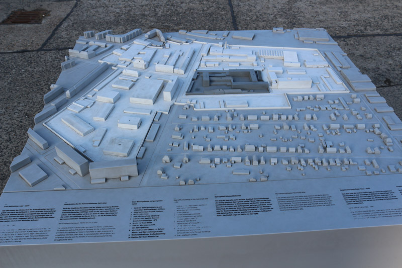 The white area shown in the model is a secured and secret compound inside Berlin. Basically a Stasi security center that for example also included work shops to build spying equipment or simply repair cars. The dark grey area is the prison as such. Since it was used as a remand center, inmates usually only spent there a few months. The maximum ever was more than two years.