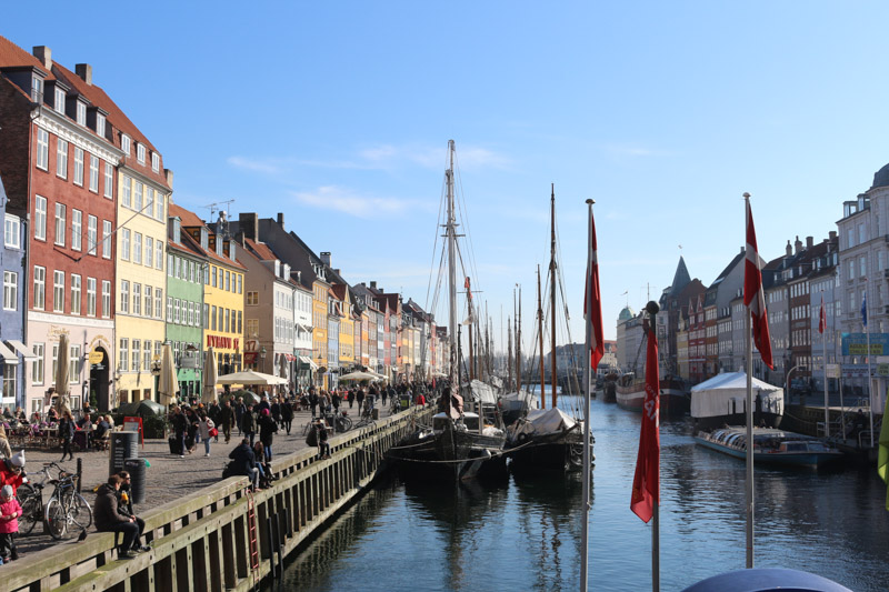 Die bunten Häuser am Nyhaven stammen aus dem 17. Jahrhundert