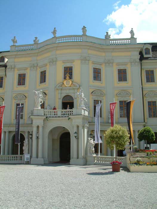 Balkon des Neuen Corps de logis