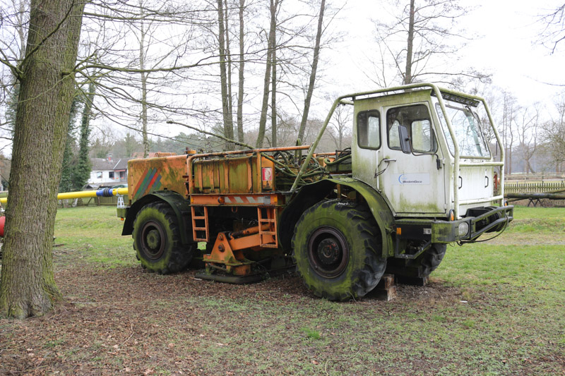 Old seismic truck