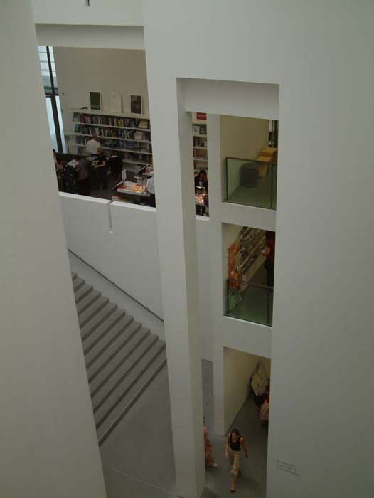 Bookshop in the Pinakothek der Moderne
