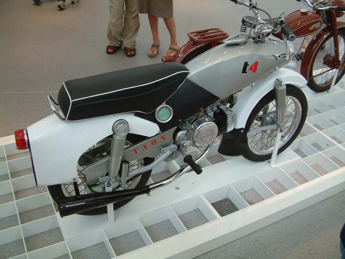 Evolution of motorcycle design