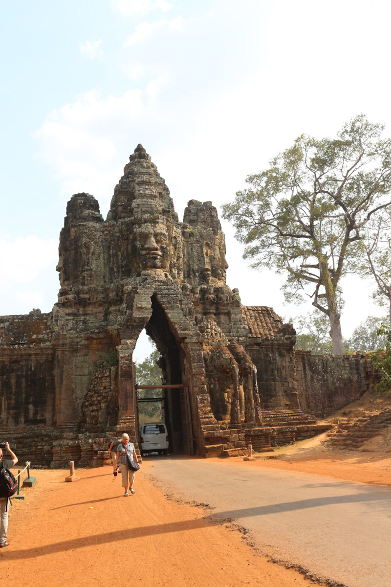 Das südliche Angkor Thom Eingangstor