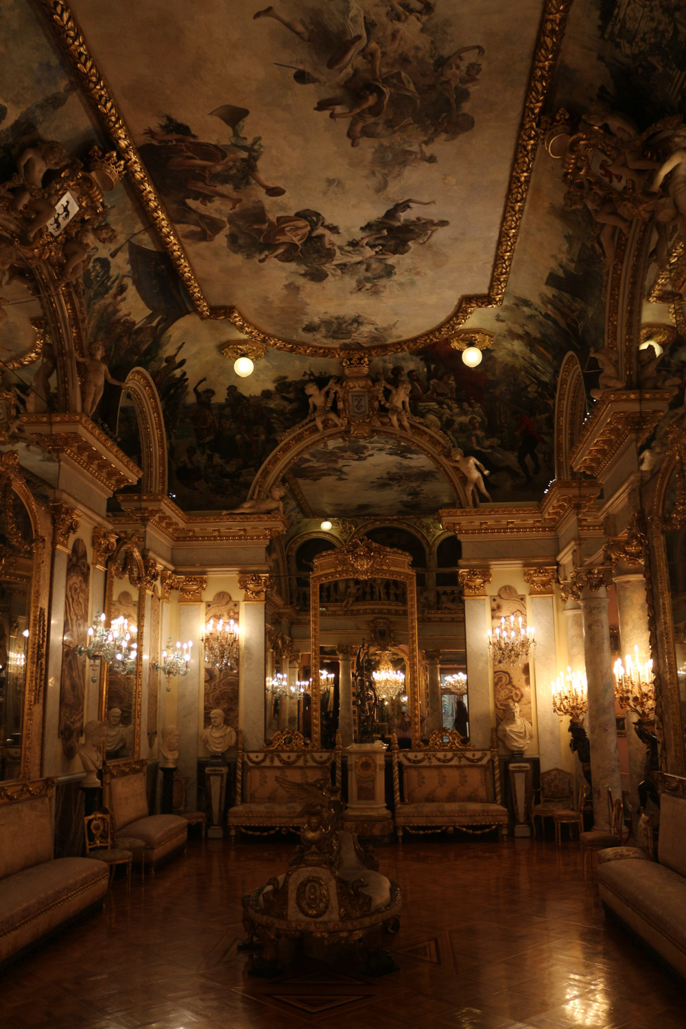 Ball room