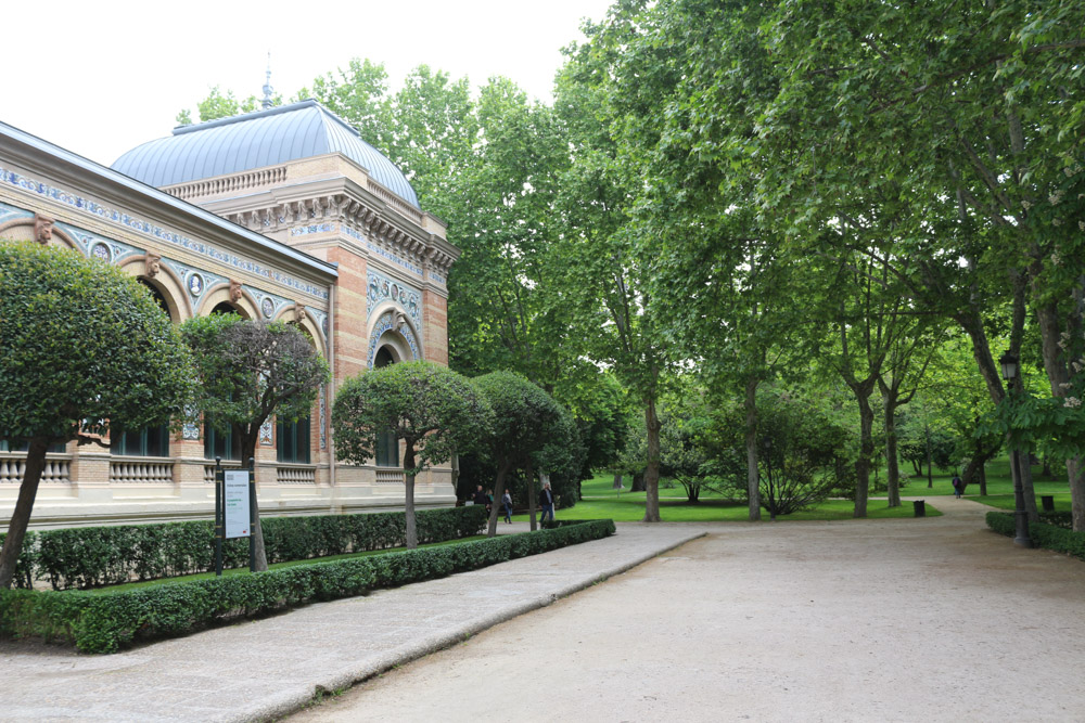 The exhibition hall Palacio de Velázquez in Parque de El Retiro