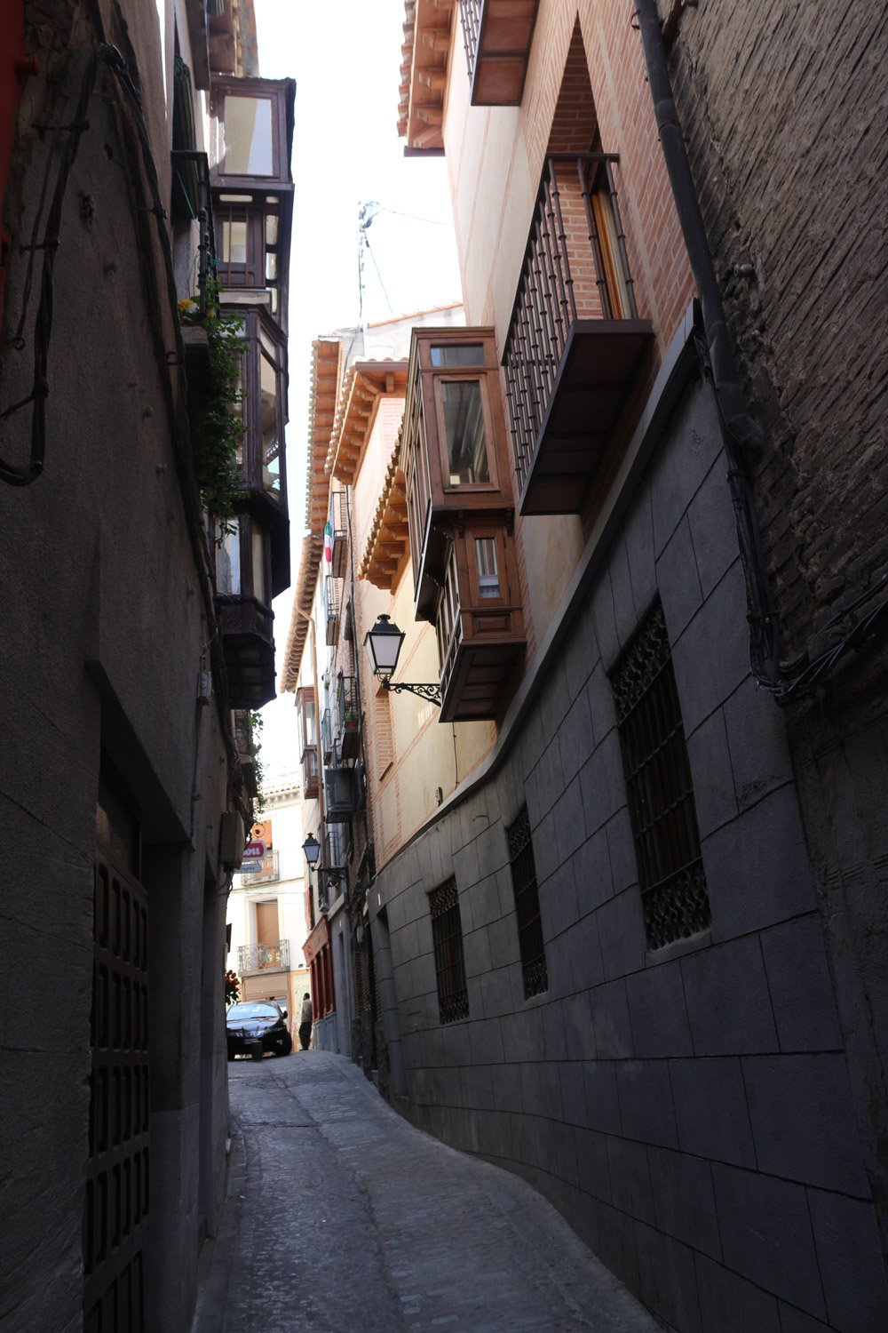 Narrow streets of Toledo