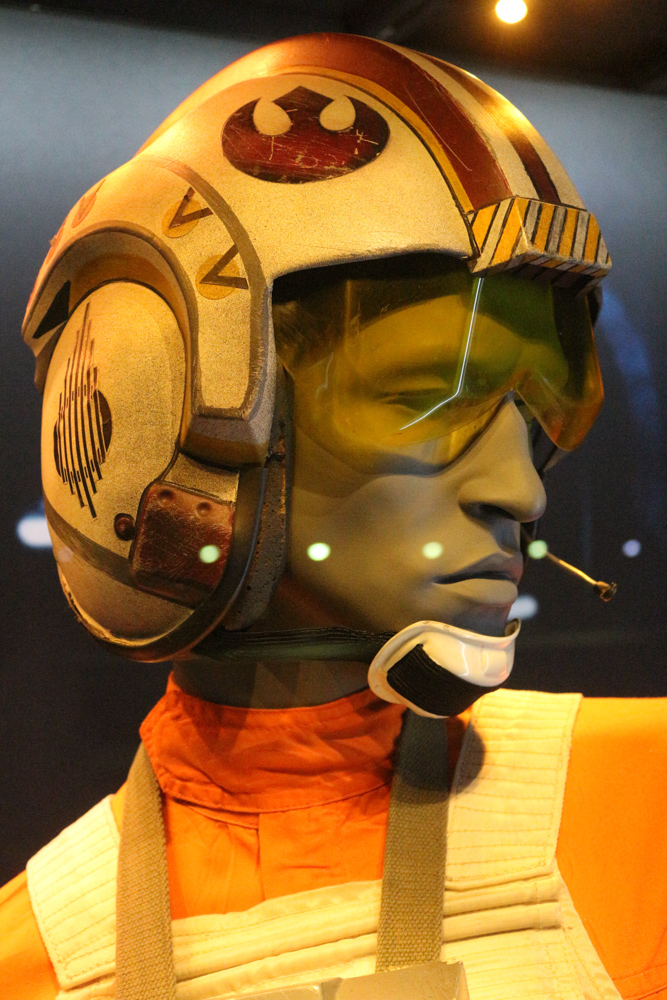 Helm eines Kampfpiloten der Rebellen