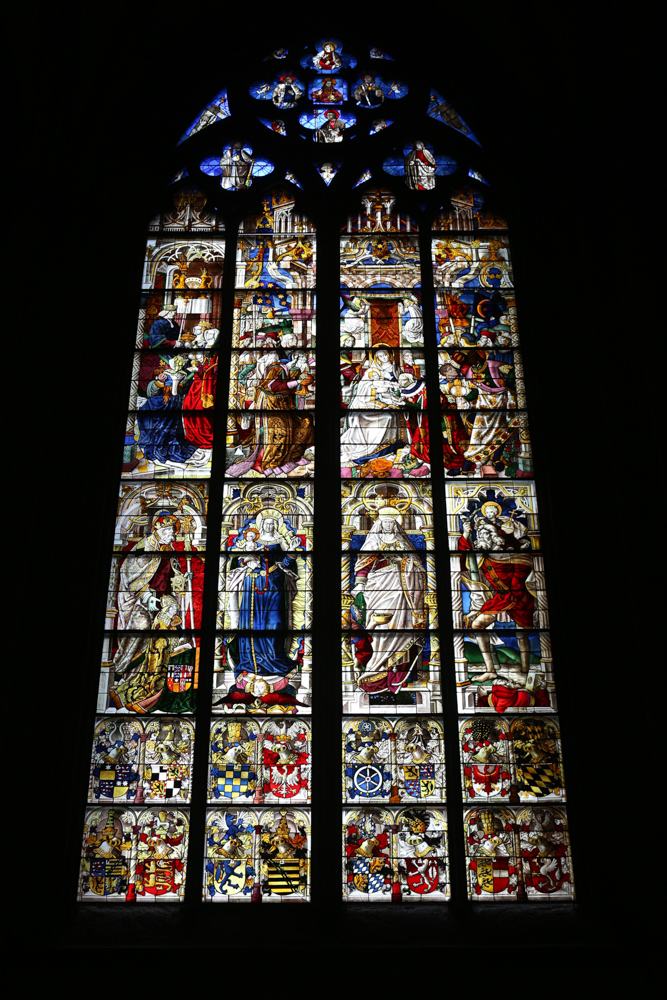 Gothic windows on the northern side of Cologne Cathedral