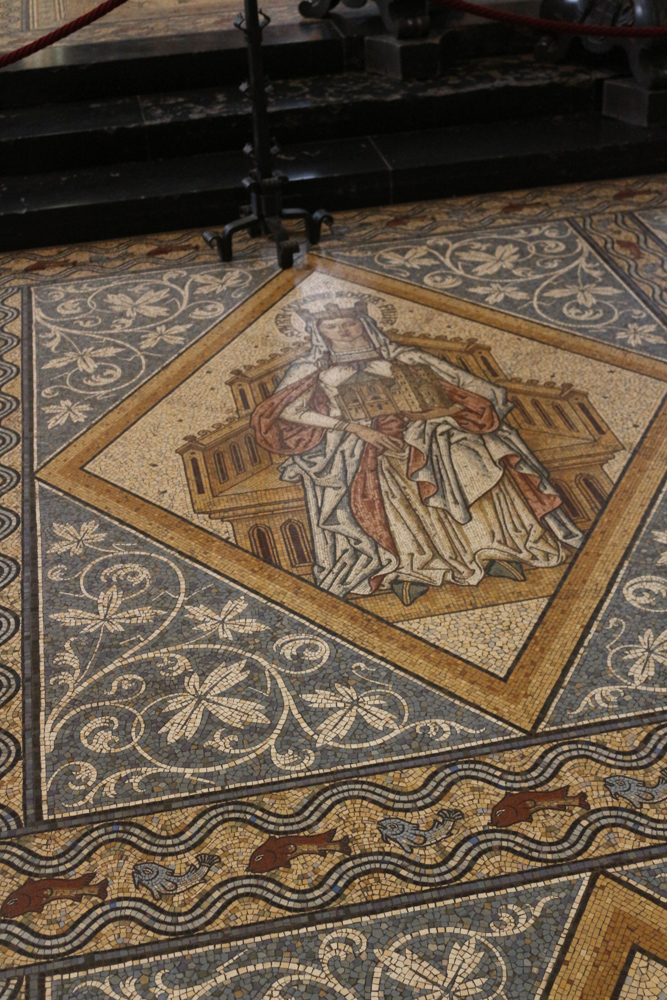 Mosaic in front of the Shrine of the Three Kings in Cologne Cathedral. The mosaic was design by August Essenwein between 1885 and 1892. It was built by the company Villeroy & Boch.