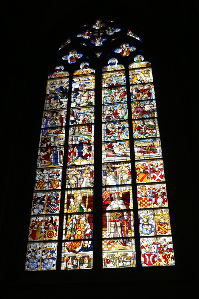 Gothic windows on the northern side of Cologne Cathedral