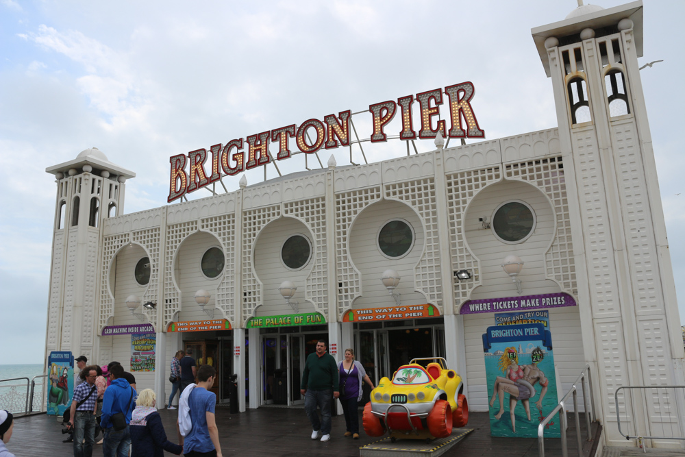 Entrance to Brighton Pier