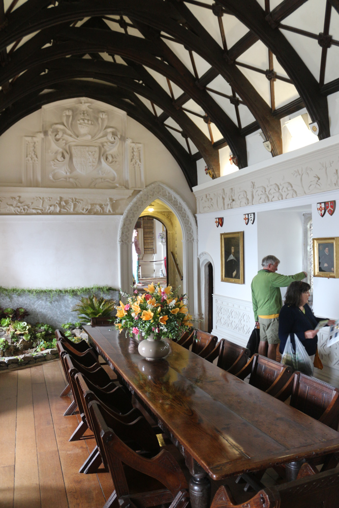 Chevy Chase room, originally the refectory of the priory, later used as the dining room.