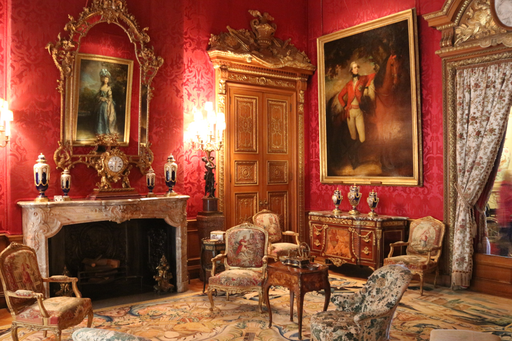 Inside the baroque representation rooms of Waddesdon Manor House