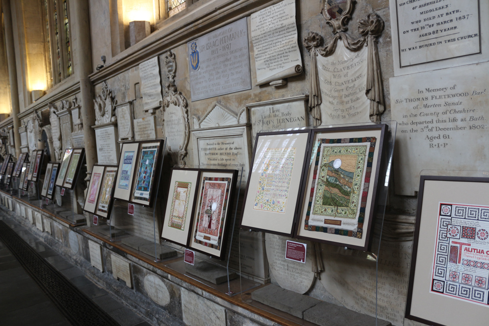 Im Inneren der Abteikirche von Bath