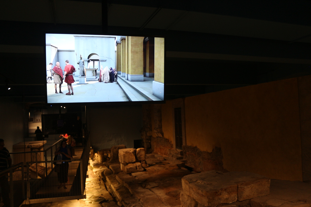 The museum uses video technology to show how daily life in the Roman bath might have looked like