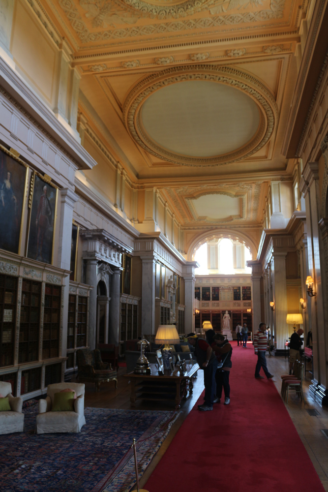 Lange Bibliothek des Blenheim Palace