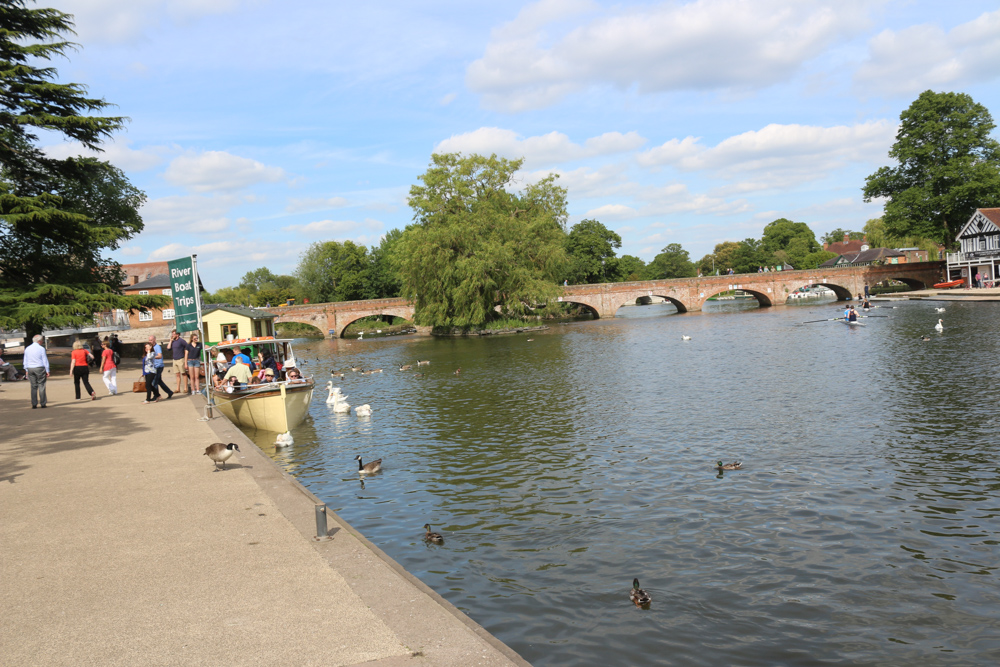 Der Fluss Avon und die Foot Bridge