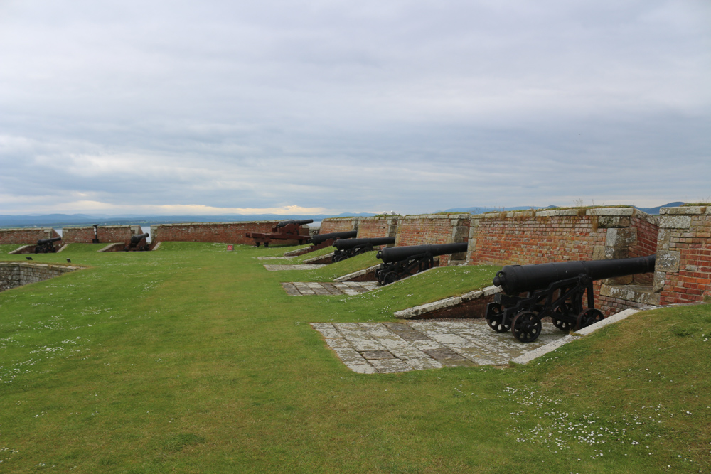 Point battery of Fort George