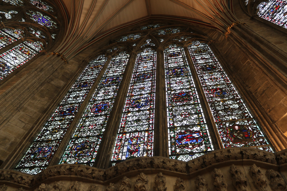 Großes Fenster im Kapitelhaus des York Minster