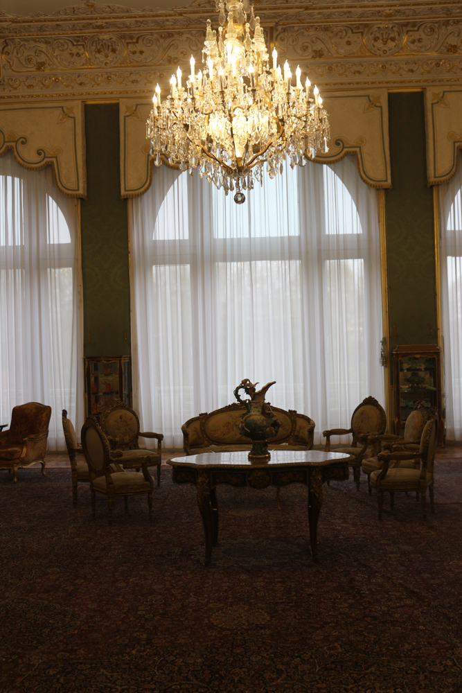 Reception room on the first floor of the White Palace