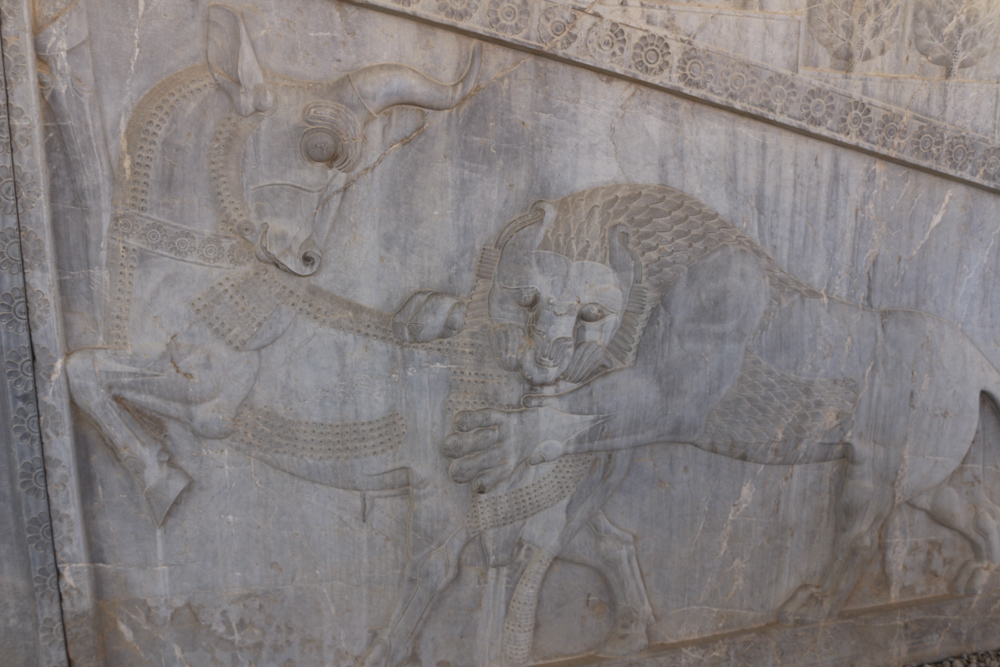 Relief at the eastern staircase of the large Apadana palace