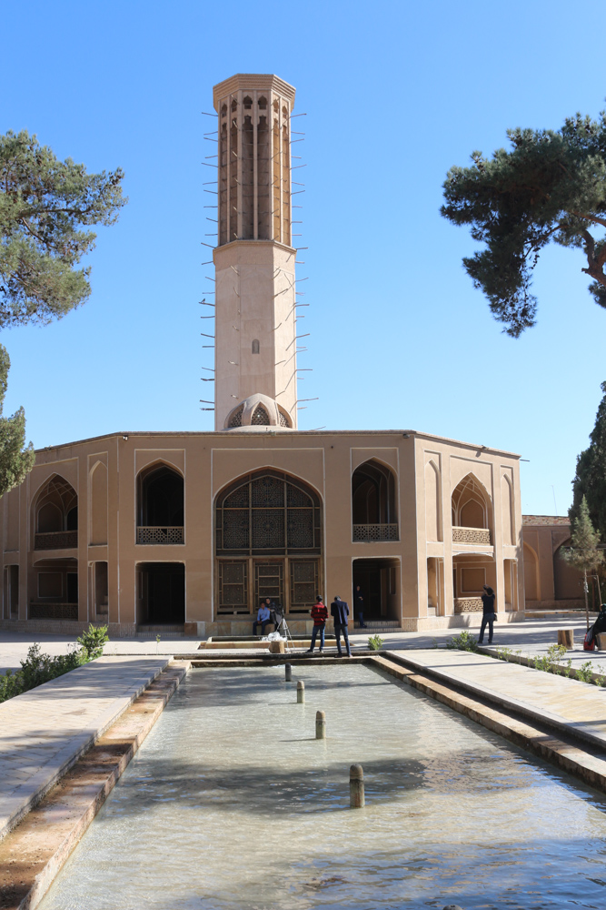 Dowlat Abad Garden: The Badgir (wind tower) above the main reception hall is the highest ever built (38 meters)