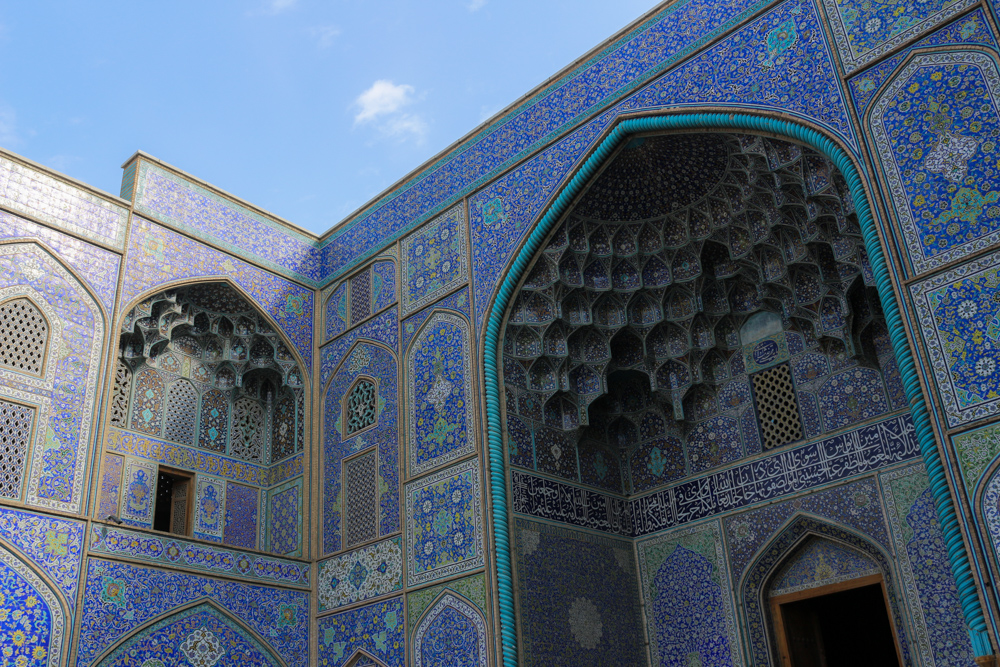 Eingang zur Scheich-Lotfollāh-Moschee in Isfahan