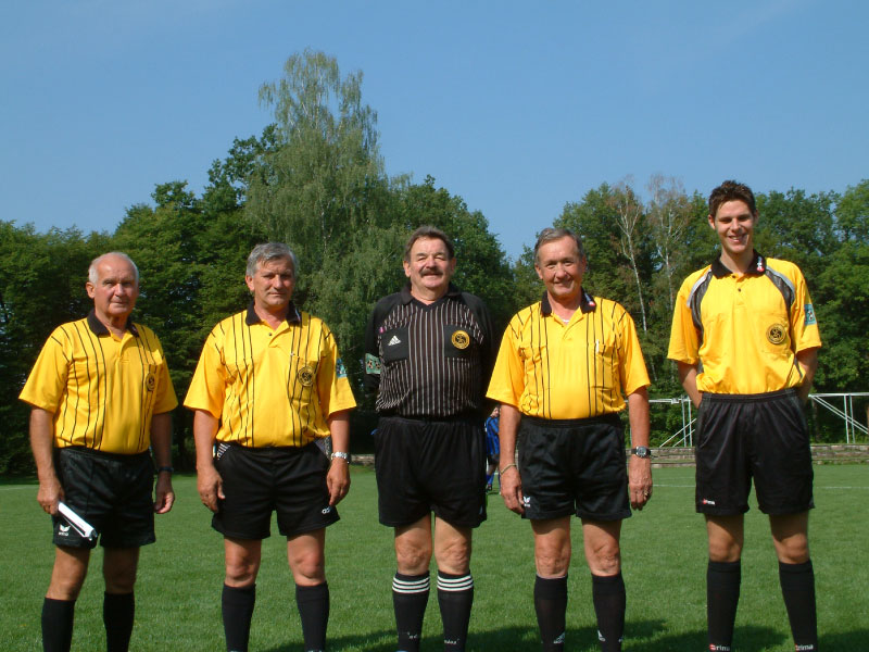 Referee team