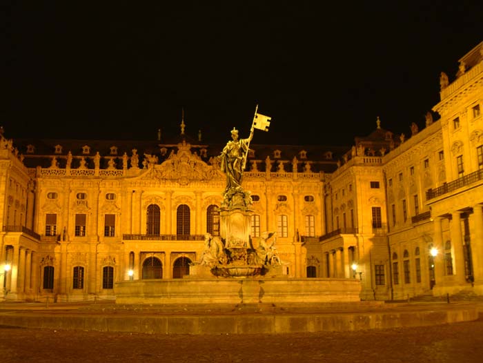 Würzburger Residenz (= Würzburg Residence)