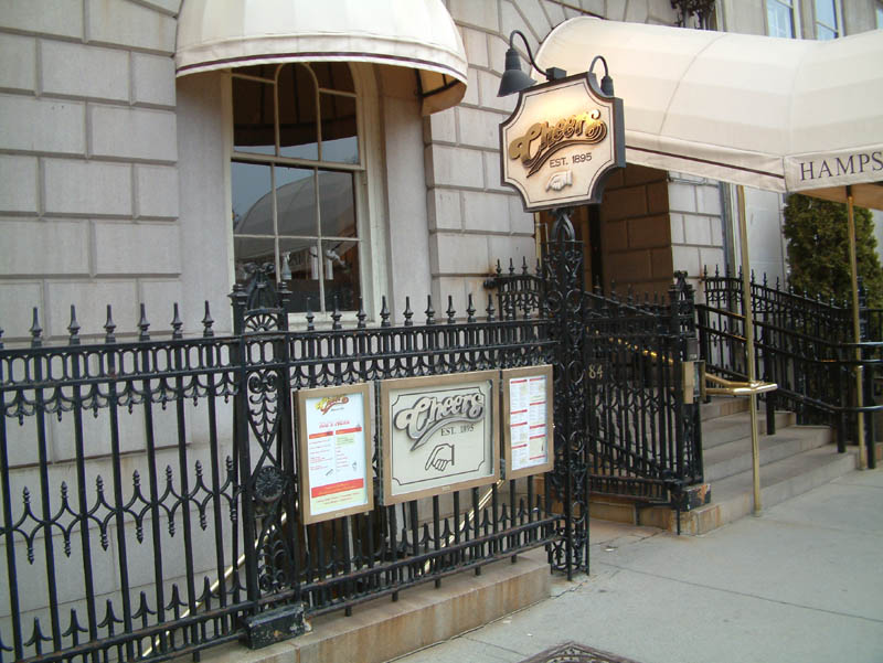 Die berühmte TV-Serie "Cheers" wurde nach dieser Bar am Boston Common Park benannt