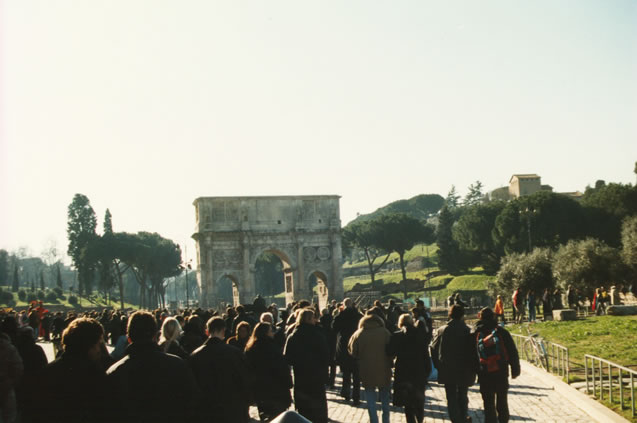 An Neujahr fand rund um das Forum Romanum ein Marathonlauf statt.