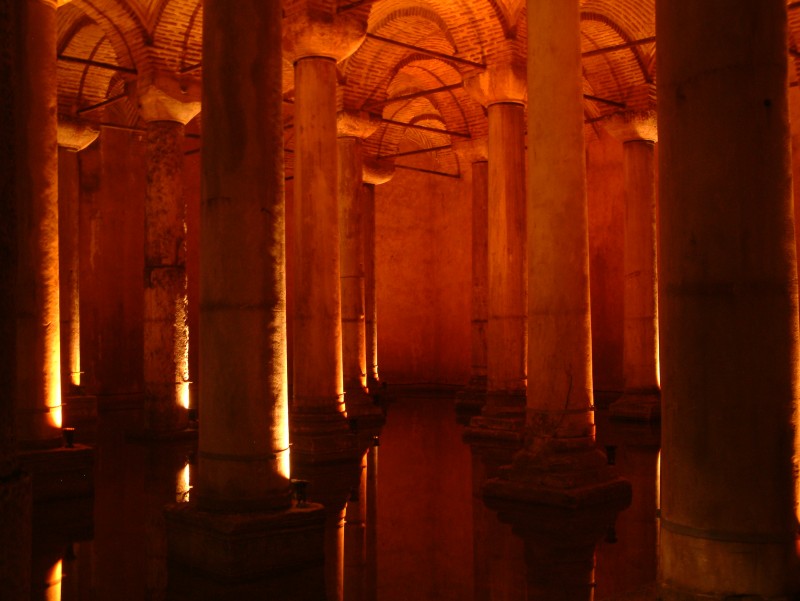 Basilica Cistern, turkish Yerebatan Sarnıçı& or Yerebatan Sarayı