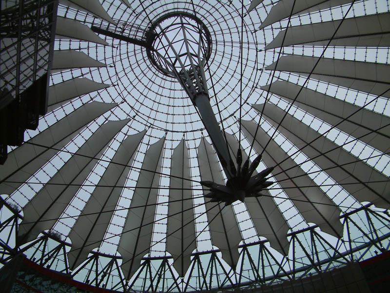 Roof above the inner courtyard of the Berlin Sony-Center. The tent roof is supposed to symbolize the holy Japanese Mountain Fujisan.