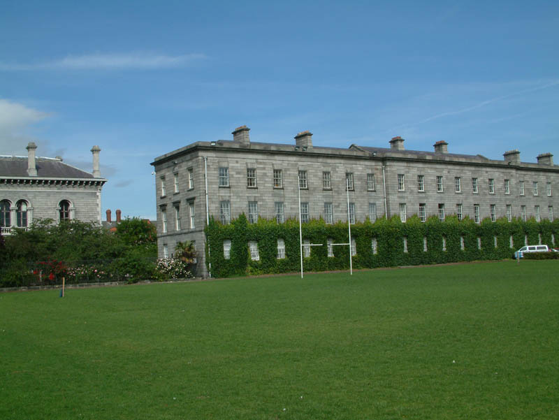 House 39 located in the New Square, behind the Rugby Ground is used by the Law School of Trinity College