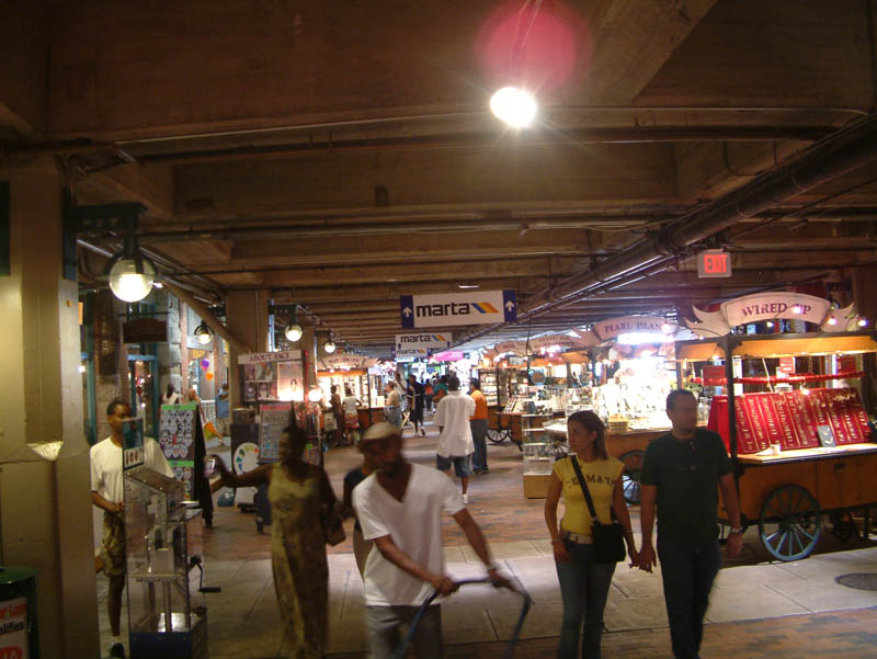 Underground Atlanta ist ein Einkaufskomplex in der Innenstadt von Atlanta.
