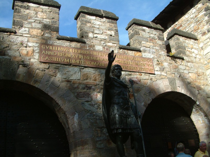 Porta Praetoria des römischen Kastells Saalburg