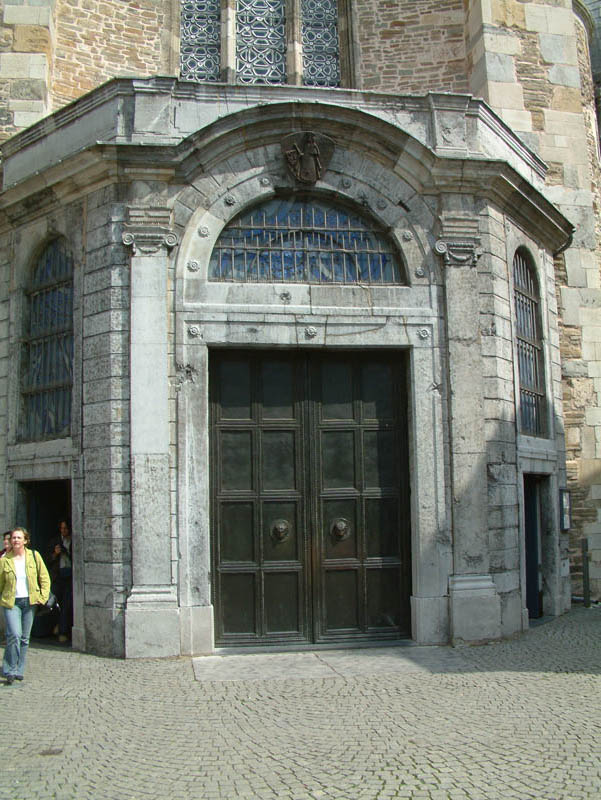 Main entrance of the Aachen Cathedral